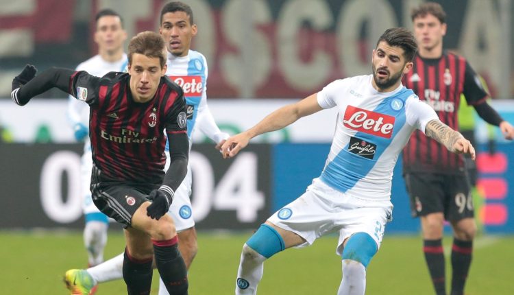 Score AC Milan vs Napoli: 1-2 ” Napoli Sukses Meraih Kemenangan Penting “